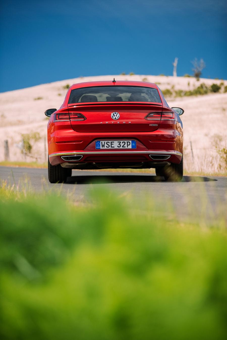  Volkswagen Arteon 4Motion R-Line 2017 года  (AU) (фото 6 из 40)